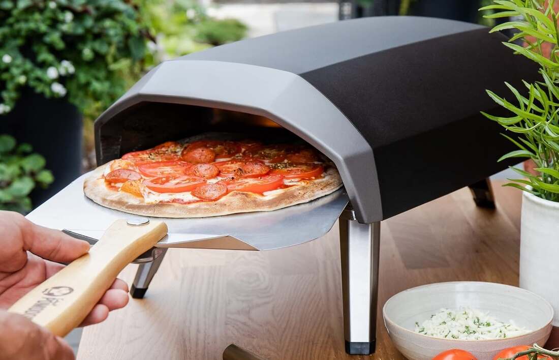 The Chef Pomodoro Pizza Paddle sold on Amazon