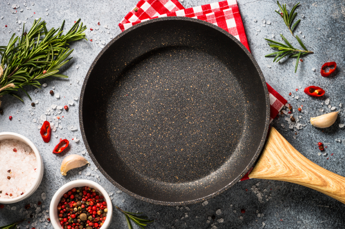 Cast iron skillet